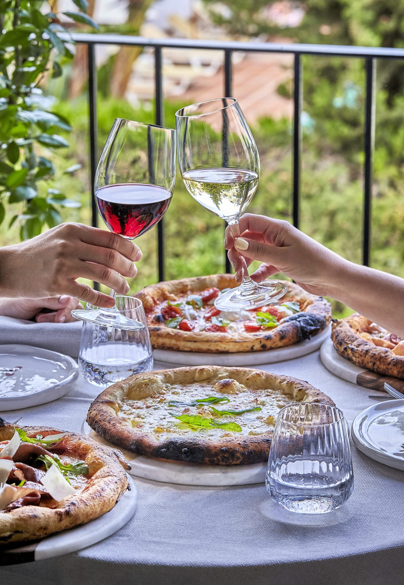 Pizzas Napolitanas Alelí