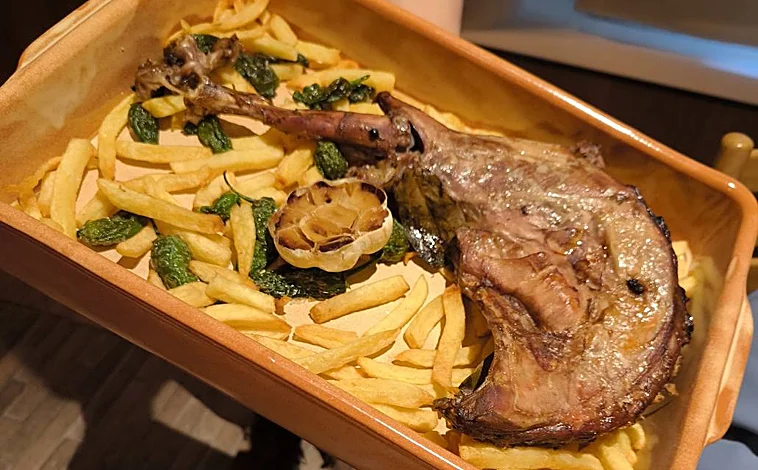 chivo lechal asado
